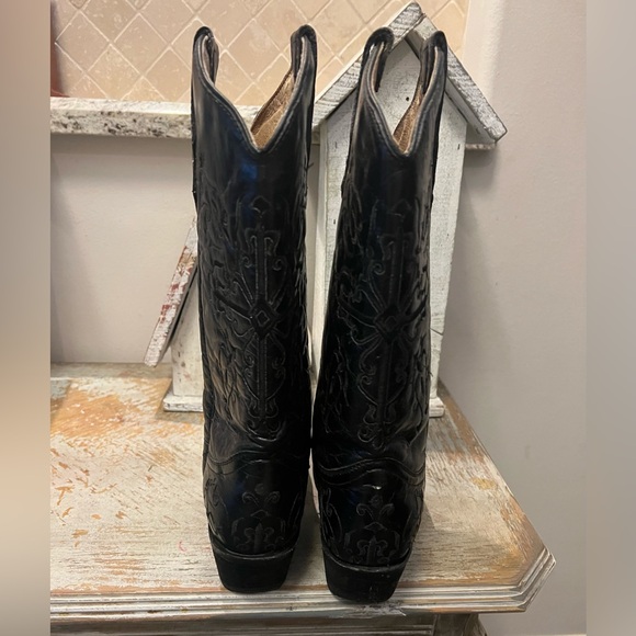 Circle G Black Cross Embroidered Western Heeled Boots Size 9 - Picture 8 of 10
